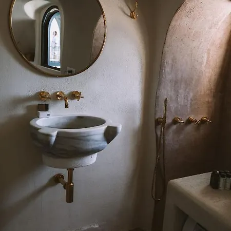 Alojamento de Acomodação e Pequeno-almoço Spitia Santorini Collection 2*