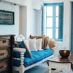 Spitia Santorini Collection Bed & Breakfast 2*