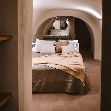 Bed & Breakfast Spitia Santorini Collection
