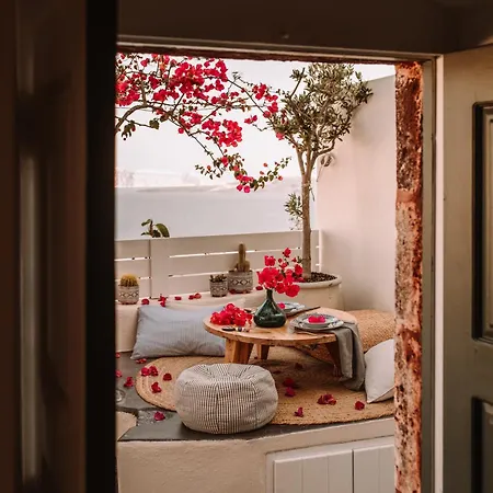 Bed & Breakfast Spitia Santorini Collection